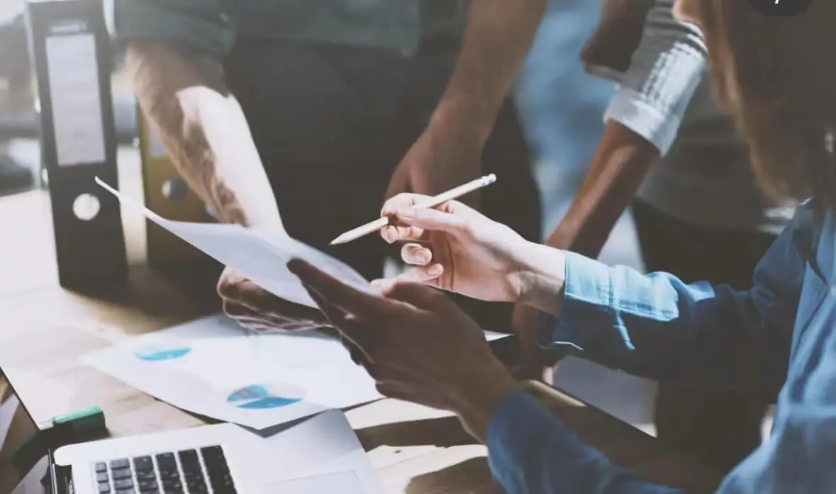 电脑声卡为什么响声